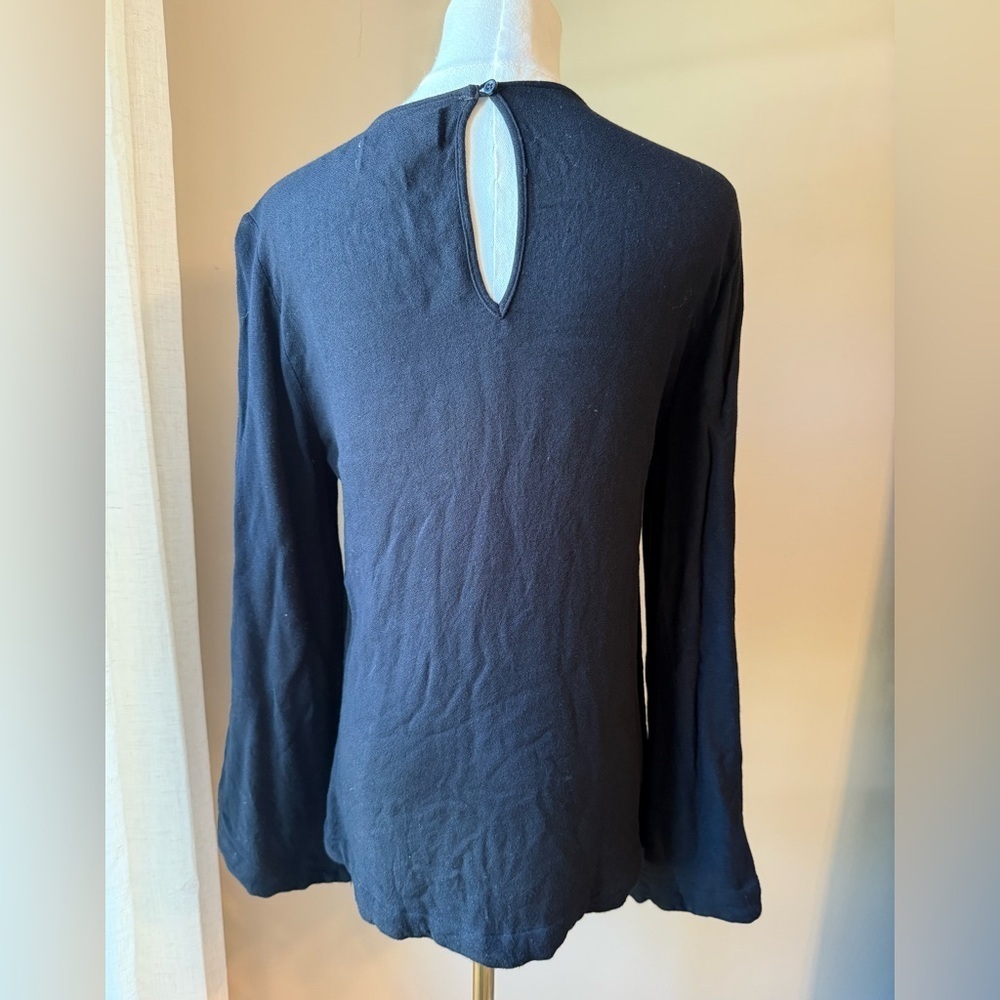 Cloth and Stone bell sleeve blouse - Picture 3 of 5